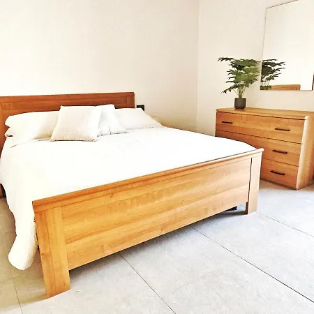 Spettacolare Vista E Giardino Privato * 게라 라리오